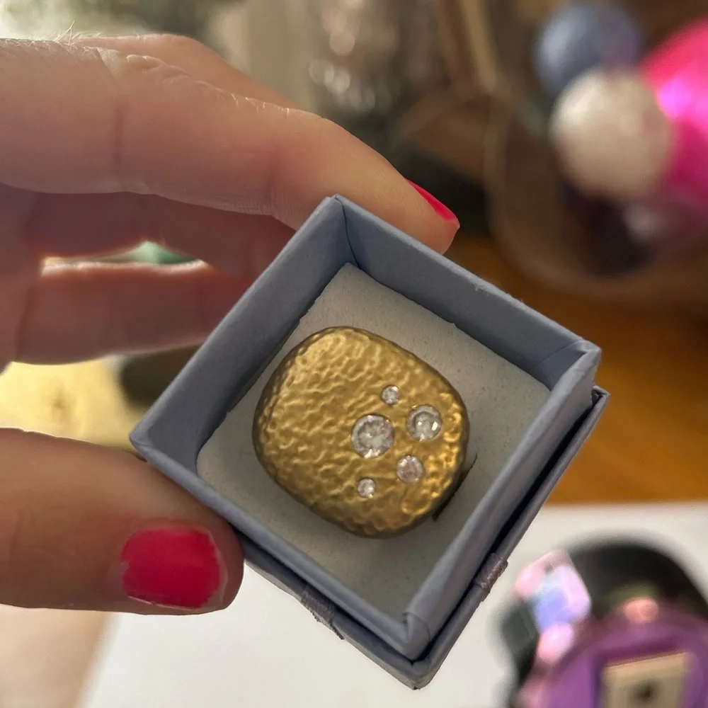 Hammered Gold & Diamond Ring